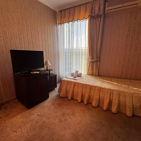 Hotel семеен империал Primorsko